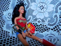 wonderwoman view side